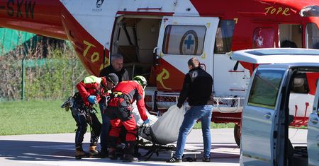Dramat na Rysach. Ciała ofiar przetransportowano do Zakopanego