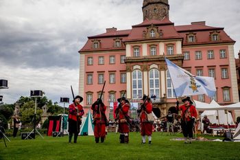 W gościach u księżnej Daisy, czyli co oferuje Zamek Książ na weekend i wakacje? Niezwykłe historie, najlepsze atrakcje, aktualne ceny