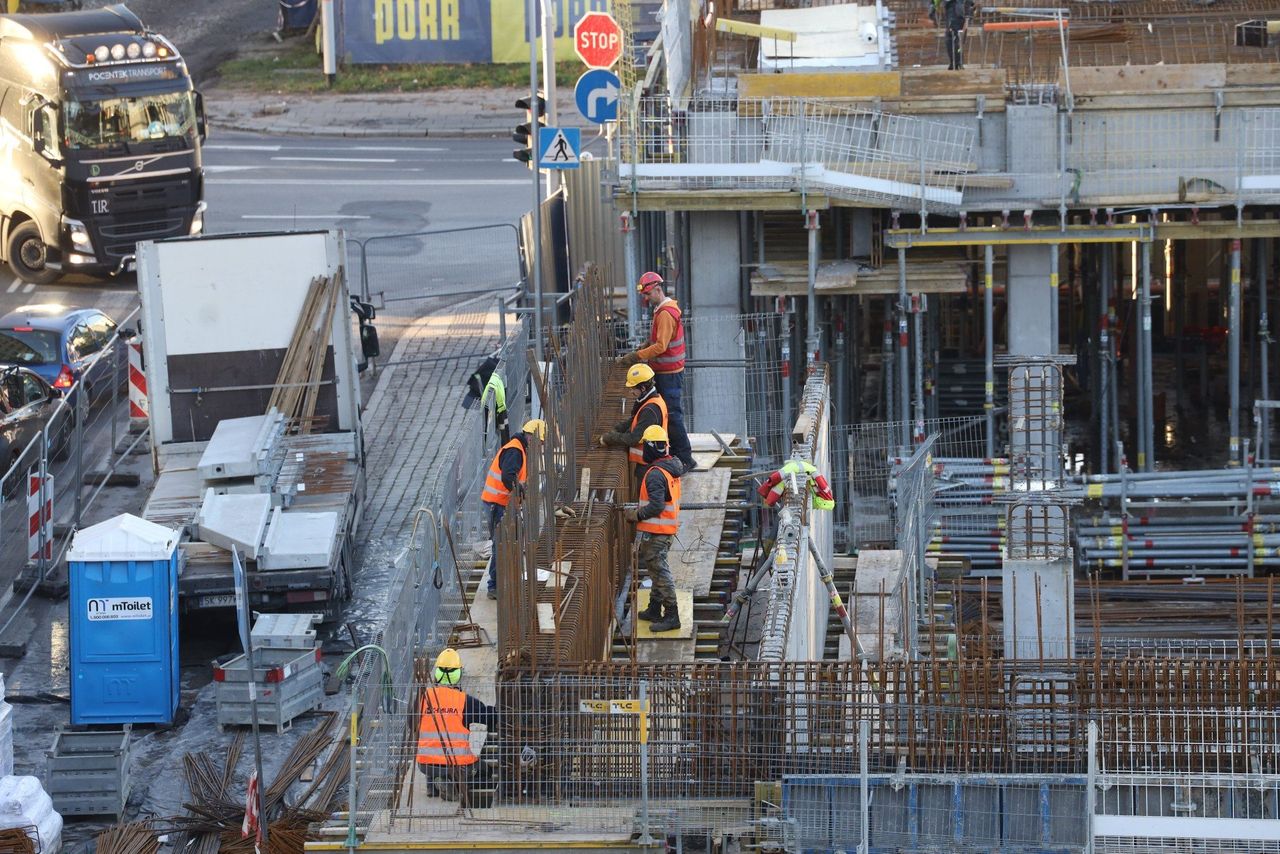 Katowice: W centrum miasta trwa budowa trzech wież