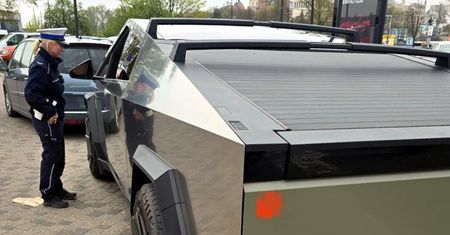Zatrzymali kierowcę w czymś takim. Mandat pomnożyli razy dwa i zabrali prawo jazdy