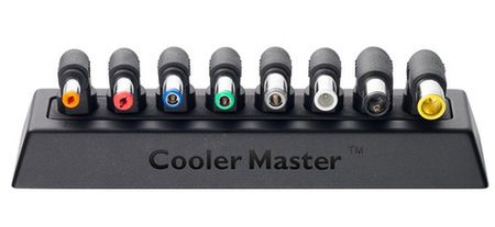 Najmniejszy adapter do laptopa od Cooler Master 2