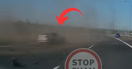 Pokazali nagranie z A1. Winny kierowca bmw? Internauci podzieleni