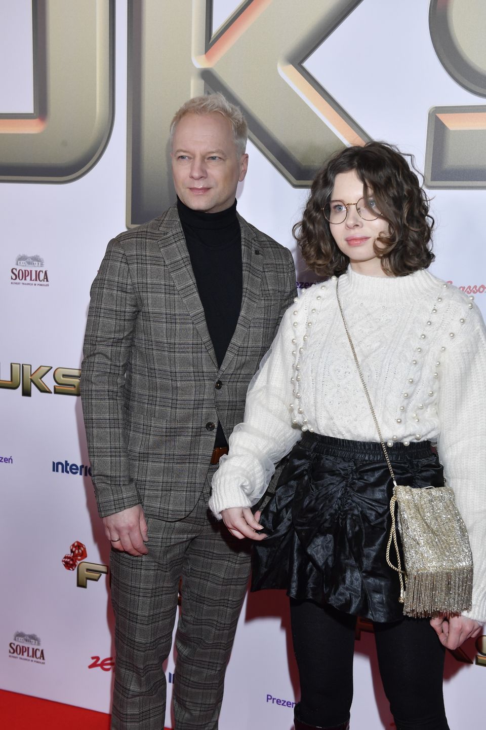 Maciej Stuhr zabrał córkę na premierę 