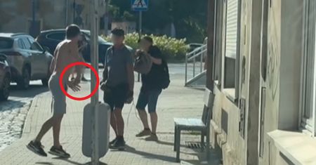 Gonił ludzi z nożem. Policja zatrzymała 38-latka
