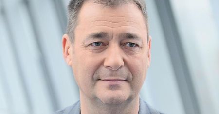 Jacek Rozenek ma problemy zdrowotne? "Podobno to był stan przedzawałowy"