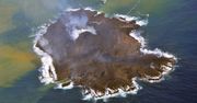 Nishi-no-shima. Wyspa, która się powiększa. Japończycy o groźnym zjawisku