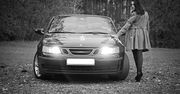 Takich zdjęć w ogłoszeniu jeszcze nie było - Saab 9-3 i piękna pani