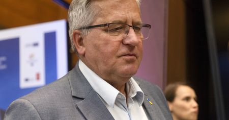 Gdzie on tak pędził? Samochód z Komorowskim łamał przepisy
