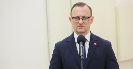 Leśkiewicz: Oczekujemy na spotkanie szefów służb z prezydentem