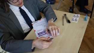 Matura 2026. Co zrobić, żeby dobrze zdać? Oto najpopularniejsze maturalne przesądy