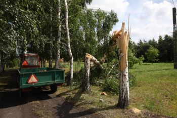 Spokojniejsza noc po nawałnicach. Strażacy z Podkarpacia podsumowują działania