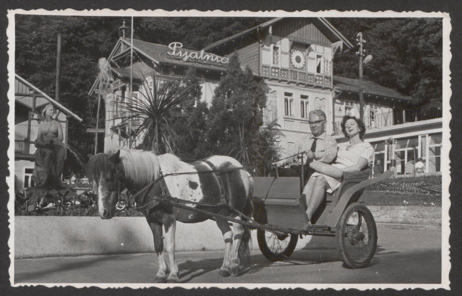 Wisława Szymborska z Tadeuszem Olszewskim w lipcu 1963 roku.