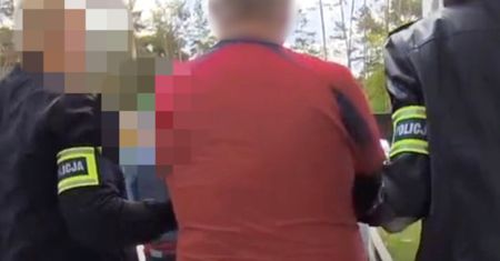 Kolejna akcja policji w szpitalu. 56-latek demolował recepcję i groził