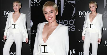 Elegancka Miley w komplecie Balmain! (ZDJĘCIA)