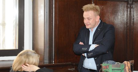 Uśmiechnięty Żukowski wreszcie się rozwiódł. PO DWÓCH LATACH! (ZDJĘCIA)