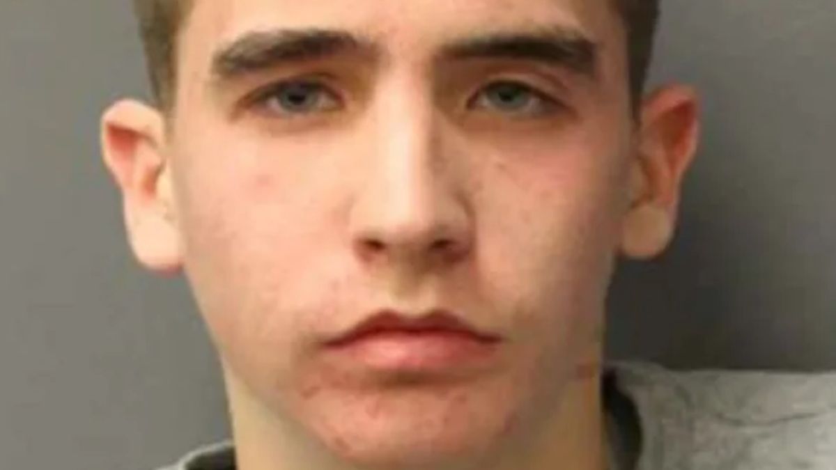 Vladimir Nachev w wieku 17 lat dopuścił się morderstwa kolegi z klasy 