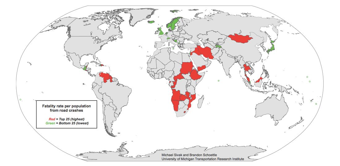 Najbardziej niebezpieczne (na czerwono) oraz najbezpieczniejsze (na zielono) kraje pod względem ofiar śmiertelnych na drogach.