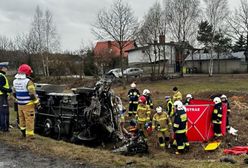 Tragiczny wypadek pod Bełchatowem. Dwie osoby nie żyją