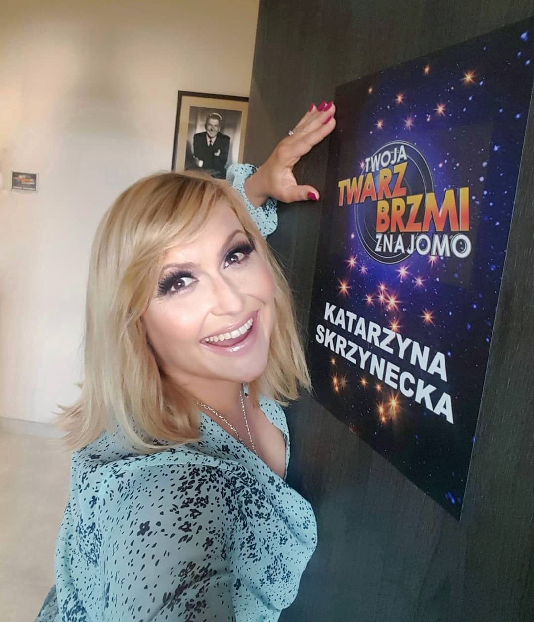 Katarzyna Skrzynecka zrobiła córce kwiecisty makijaż