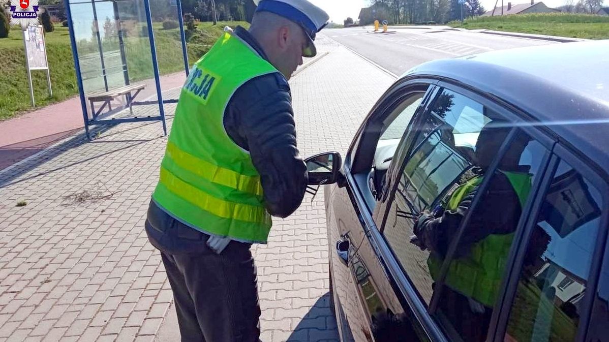 Kontrola policji - zdjęcie ilustracyjne