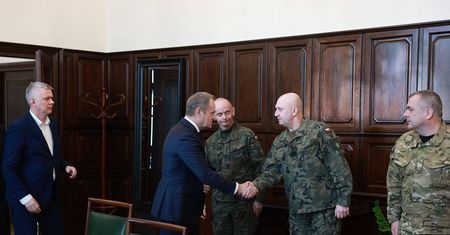 Tusk zamieścił wpis w sieci. Komunikat po pilnej naradzie