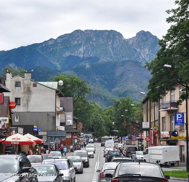 Turyści najechali na Zakopane
