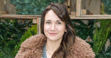 Ilona Ostrowska sama ścięła sobie włosy. "Szaleństwo z niedowierzaniem"