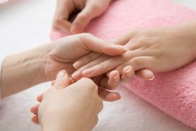Masaż dłoni: instrukcja, efekty. Na czym polega refleksologia dłoni?
