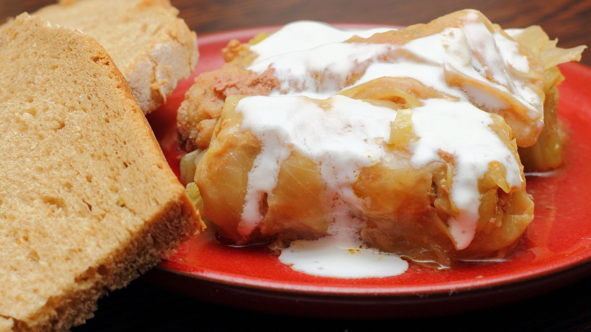 Gołąbki w sosie śmietanowym