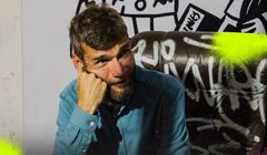 Radio 357 ruszyło z nowymi seriami podcastów. Wśród nich „wywiady” Sajóra z wielkimi Polakami