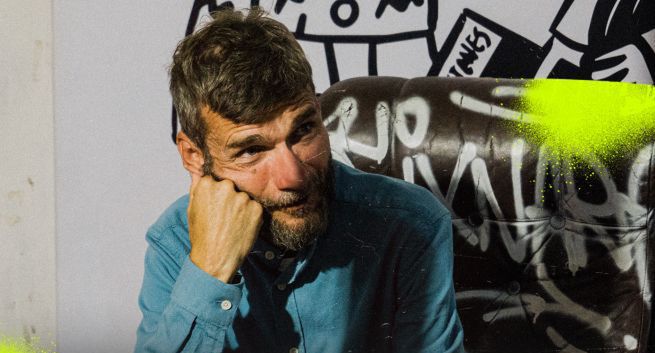 Radio 357 ruszyło z nowymi seriami podcastów. Wśród nich „wywiady” Sajóra z wielkimi Polakami