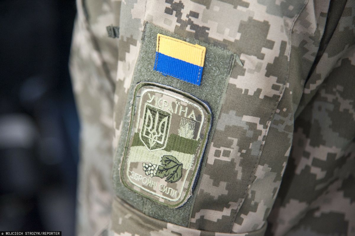Ukraińskie Dowództwo Operacyjne donosi, że Rosja wysyła cywilom i wojskowym zastraszające SMS-y