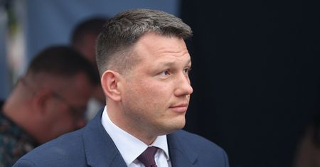 Mentzen z sukcesem w wyborach, ale akcje jego spółki potaniały