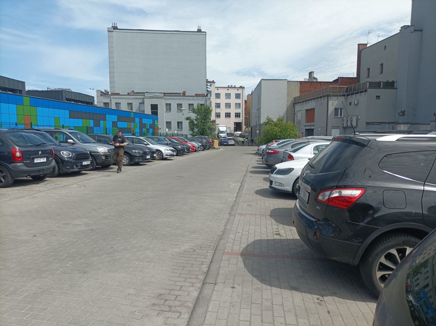 Chorzów planuje zmiany w parkowaniu w centrum. Radni zdecydują