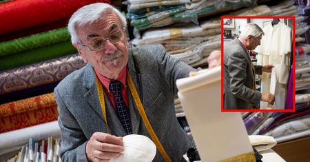 Sutanny w trzech rozmiarach i siedem par butów. Szaty papieża gotowe