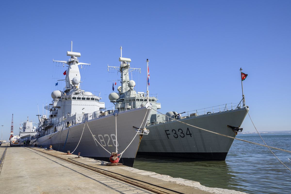 Dwa okręty NATO wpłyną do portu w Gdyni.