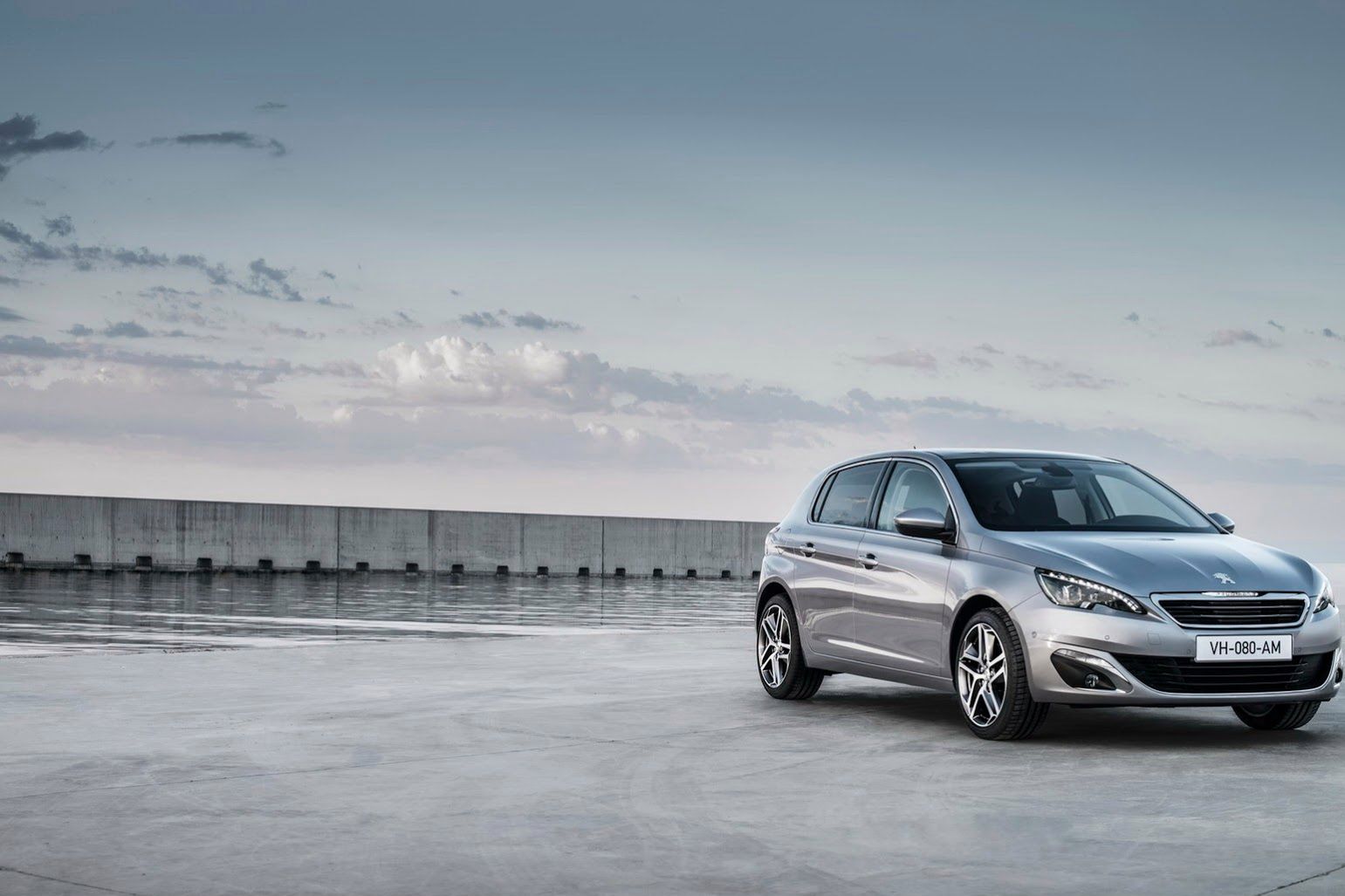 Nowy Peugeot 308 w obszernej galerii zdjęć 56