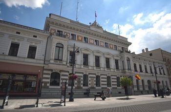 Łódź: Pięć klubów otrzymało miejskie dotacje. ŁKS dostał więcej od Widzewa