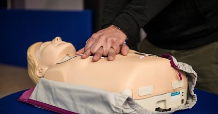 Jak spakować plecak ewakuacyjny i rozpoznać sygnał alarmu? Miasto zaprasza na spotkanie o bezpieczeństwie