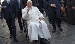 "Rezygnacja na zapas". Zaskakujące wieści z Watykanu