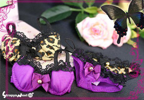 Wisiorek a la sexy bielizna? 1