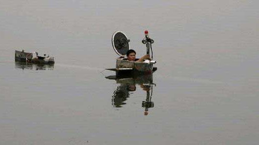 Chiński farmer sam zbudował łódź podwodną 1