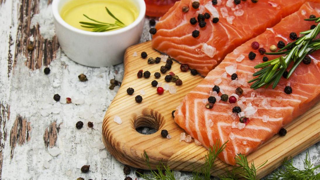 Dieta - jedzenie dobre dla mózgu. Czym nakarmić neurony?