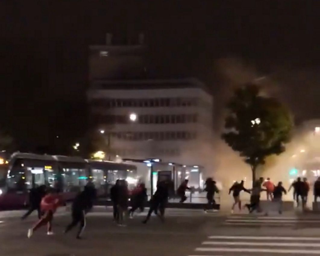 Krzyczeli "Allahu Akbar". Turcy terroryzują francuskie miasto Dijon