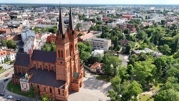 Odkryj włocławską katedrę z przewodnikiem. Bezpłatne oprowadzanie już w sobotę