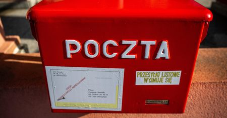 Polecony bez awizo. Jak założyć ADE?