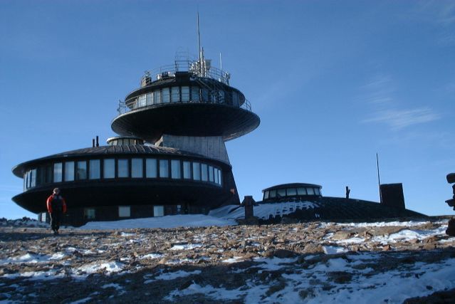 Zwiastun zimy? Pierwszy śnieg na Śnieżce