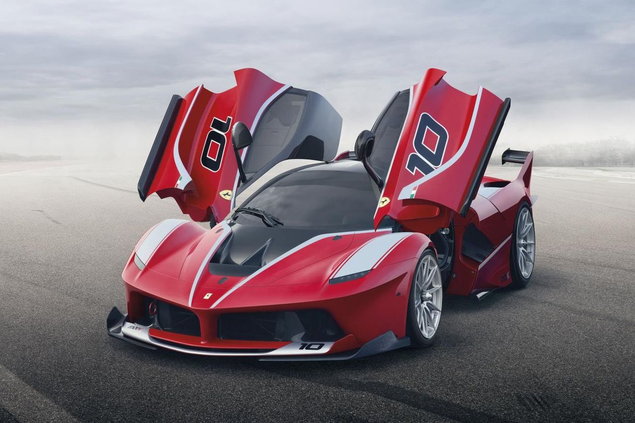 Ferrari FXX K - 1050 KM do zabawy na torze [aktualizacja]