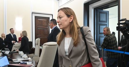 Resort ma plan na obronność. "Banki powinny płacić dodatkowy podatek"