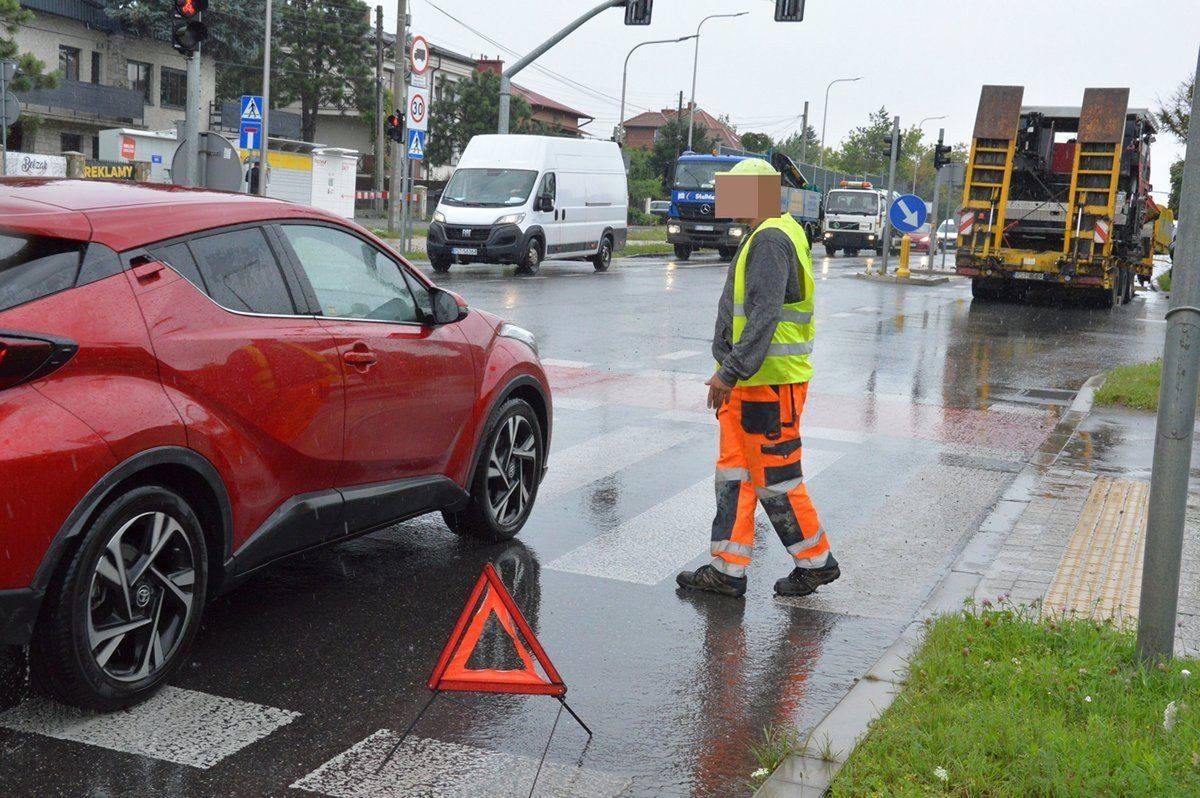 Awaria lawety na skrzyżowaniu w Stalowej Woli